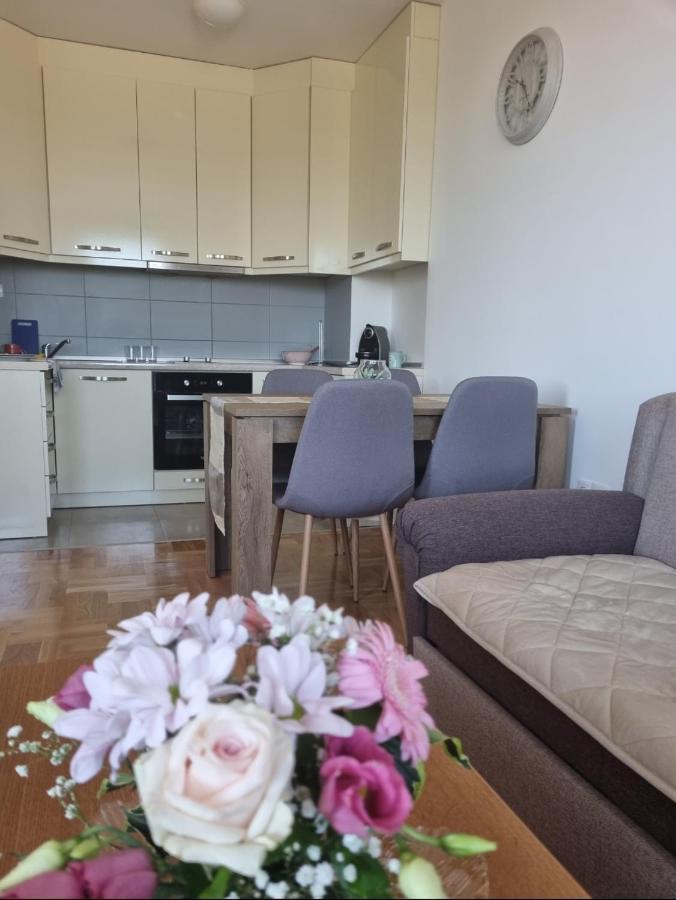Apartman Moskva Bijeljina Apartment ภายนอก รูปภาพ