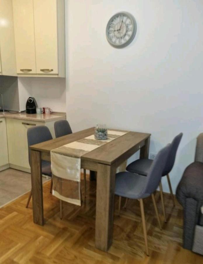 Apartman Moskva Bijeljina Apartment ภายนอก รูปภาพ